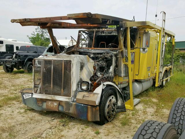 1NP5DB9X84D816239 - 2004 PETERBILT 379 YELLOW photo 2