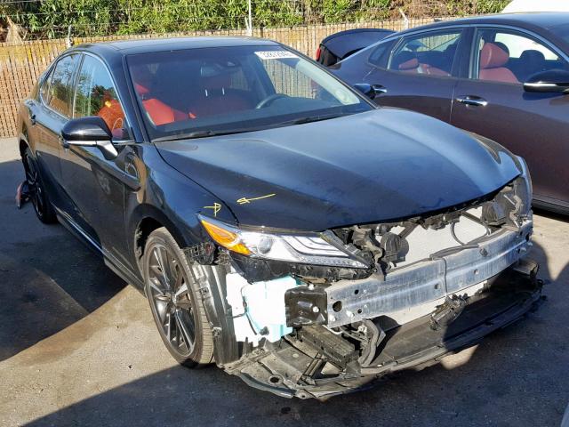 4T1B61HK7JU107278 - 2018 TOYOTA CAMRY XSE BLACK photo 1