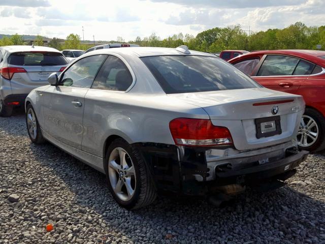 WBAUP73559VK74563 - 2009 BMW 128 I SILVER photo 3