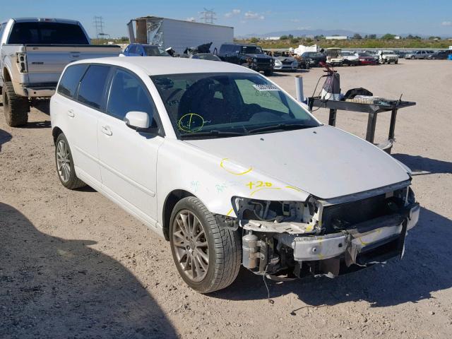 YV1382MW9A2548451 - 2010 VOLVO V50 2.4I WHITE photo 1