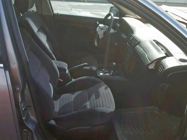 WVWPD63B73E363437 - 2003 VOLKSWAGEN PASSAT GLS GRAY photo 5