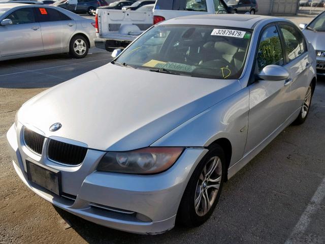 WBAVC53588FZ85574 - 2008 BMW 328 I SULE SILVER photo 2