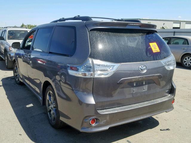 5TDXZ3DC5HS830993 - 2017 TOYOTA SIENNA SE CHARCOAL photo 3