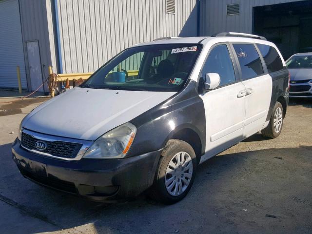 KNDMG4C74B6375970 - 2011 KIA SEDONA LX WHITE photo 2