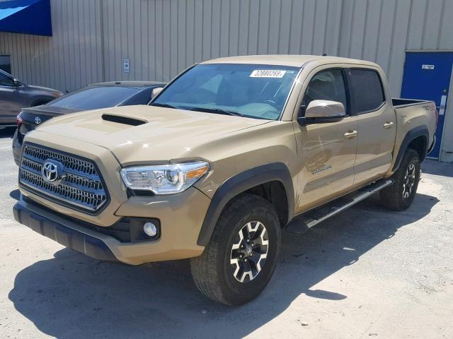 5TFCZ5AN4HX048257 - 2017 TOYOTA TACOMA DOU GOLD photo 2