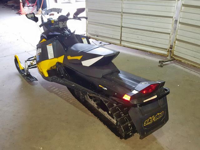 2BPSBXCB6CV000935 - 2012 SKI DOO RENEGADE BLACK photo 3