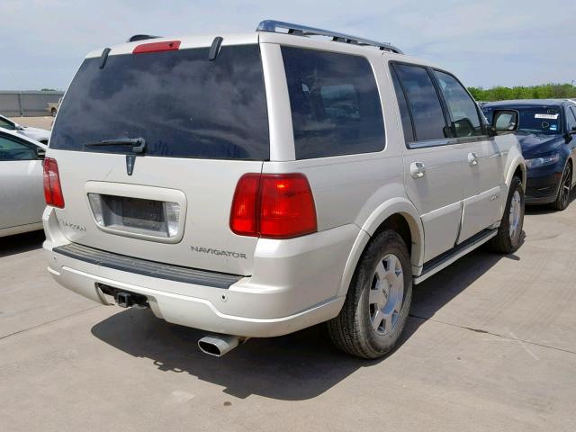 5LMFU27565LJ06186 - 2005 LINCOLN NAVIGATOR 白色 照片 4