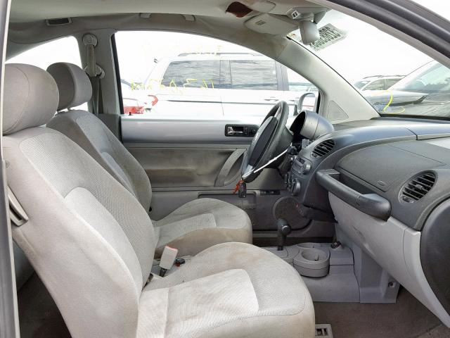 3VWBK21C53M423792 - 2003 VOLKSWAGEN NEW BEETLE ვერცხლისფერი ფოტო 5