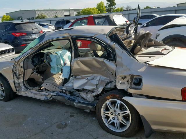 19UUA5674YA036006 - 2000 ACURA 3.2TL TAN photo 9