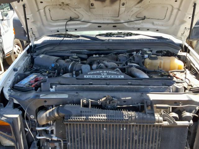 1FDAF56RX8EC14249 - 2008 FORD F550 SUPER WHITE photo 7