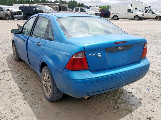 1FAHP34N07W157322 - 2007 FORD FOCUS ZX4 BLUE photo 3