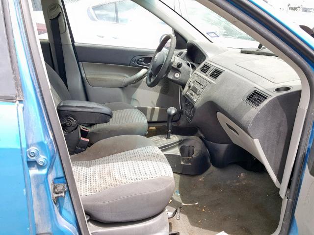 1FAHP34N07W157322 - 2007 FORD FOCUS ZX4 BLUE photo 5