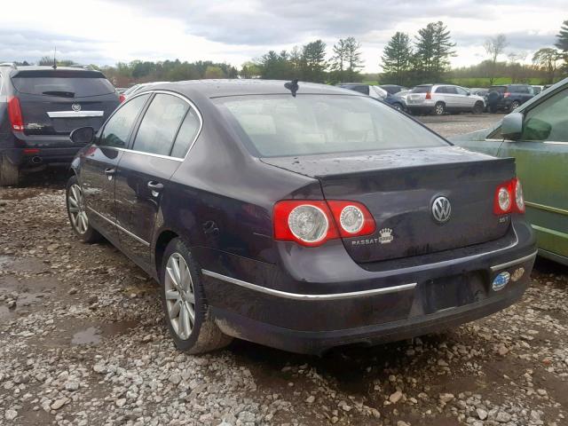 WVWJM7AN1AE112807 - 2010 VOLKSWAGEN PASSAT KOM BLACK photo 3