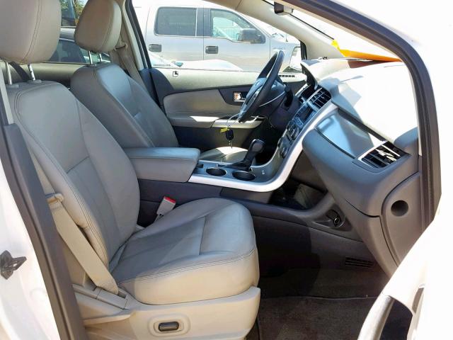 2FMDK3JC7DBC54634 - 2013 FORD EDGE SEL WHITE photo 5