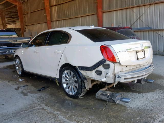 1LNHM93R09G616917 - 2009 LINCOLN MKS WHITE photo 3