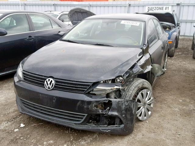 3VW1K7AJ5EM243934 - 2014 VOLKSWAGEN JETTA BASE BLACK photo 2