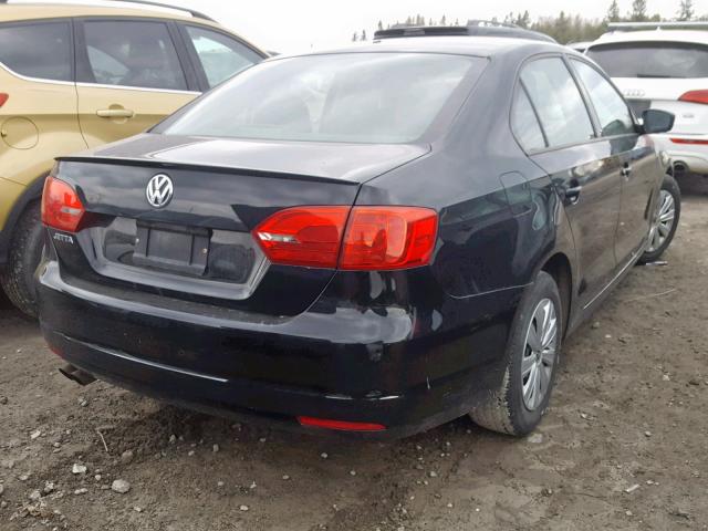 3VW1K7AJ5EM243934 - 2014 VOLKSWAGEN JETTA BASE BLACK photo 4