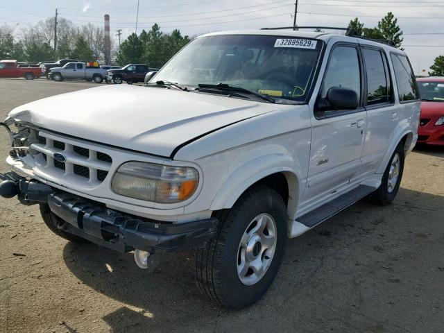 1FMZU75E51ZA66741 - 2001 FORD EXPLORER L WHITE photo 2