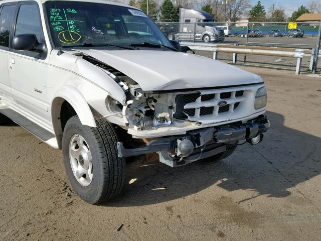 1FMZU75E51ZA66741 - 2001 FORD EXPLORER L WHITE photo 9