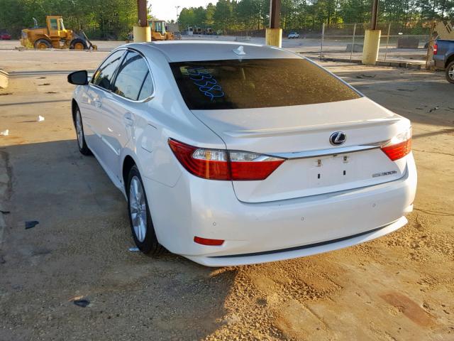 JTHBW1GG5E2073181 - 2014 LEXUS ES 300H WHITE photo 3