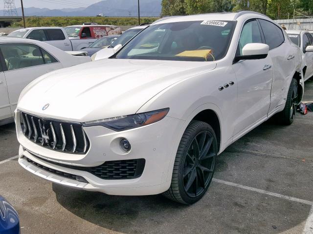 ZN661XUL6HX237646 - 2017 MASERATI LEVANTE LU WHITE photo 2