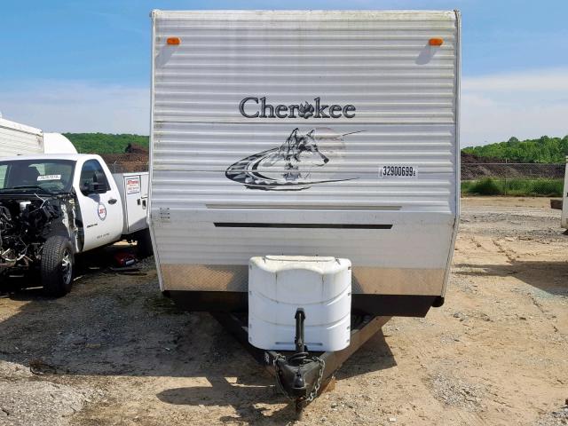 4X4TCKP225P092325 - 2004 CHER TRAVEL TRL WHITE photo 9