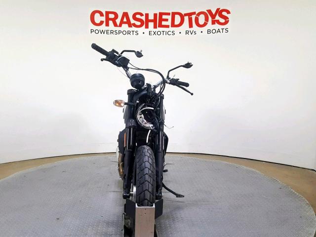 ML015ANM4JT015091 - 2018 DUCATI SCRAMBLER GRAY photo 3