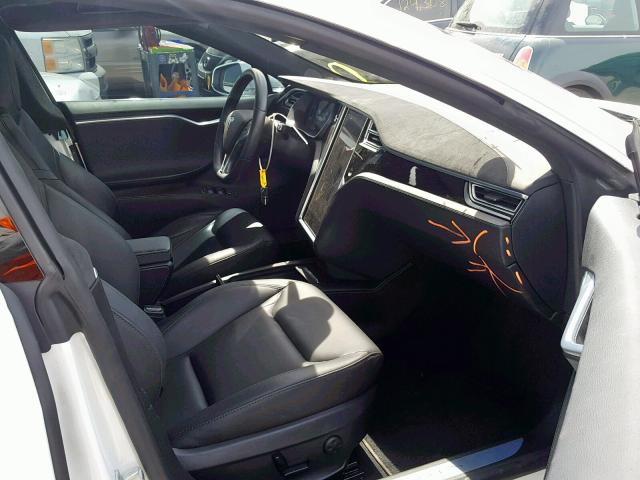 5YJSA1E15GF152459 - 2016 TESLA MODEL S Սպիտակ լուսանկար 5