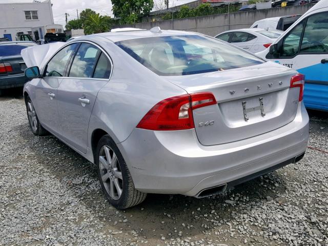 YV126MFK3G2413627 - 2016 VOLVO S60 PREMIE SILVER photo 3