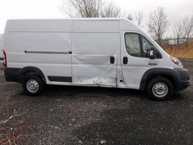 3C6URVHGXJE122547 - 2018 RAM PROMASTER 白色 照片 9