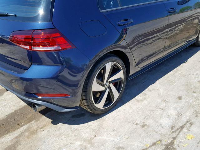 3VW447AU1JM279762 - 2018 VOLKSWAGEN GTI S/SE BLUE photo 9