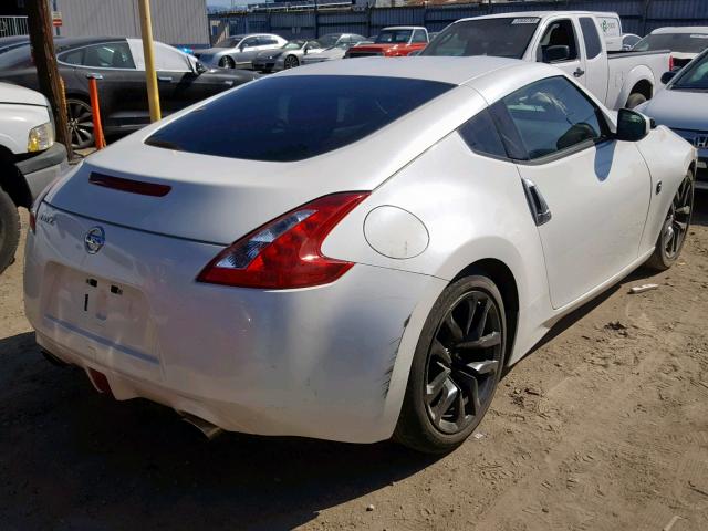 JN1AZ4EH0HM955047 - 2017 NISSAN 370Z BASE WHITE photo 4