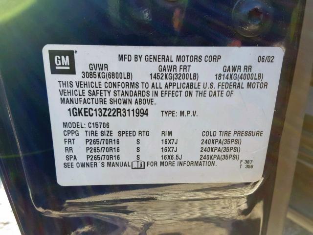 1GKEC13Z22R311994 - 2002 GMC YUKON BLUE photo 10