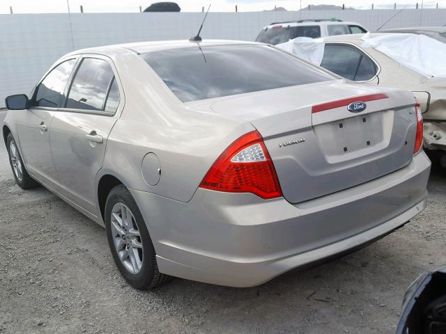 3FAHP0GA6AR246409 - 2010 FORD FUSION S CREAM photo 3