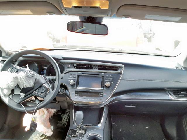 4T1BK1EB6JU279513 - 2018 TOYOTA AVALON XLE SILVER photo 9