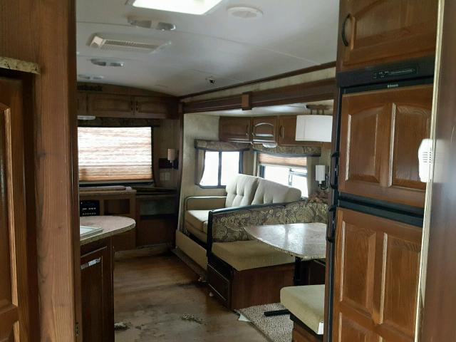 4YDT29825DB451546 - 2013 KEYSTONE OUTBACK WHITE photo 9