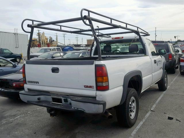 1GTHC24U46E244930 - 2006 GMC SIERRA C25 WHITE photo 4