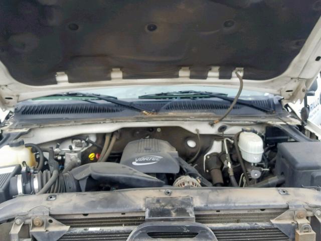 1GTHC24U46E244930 - 2006 GMC SIERRA C25 WHITE photo 7