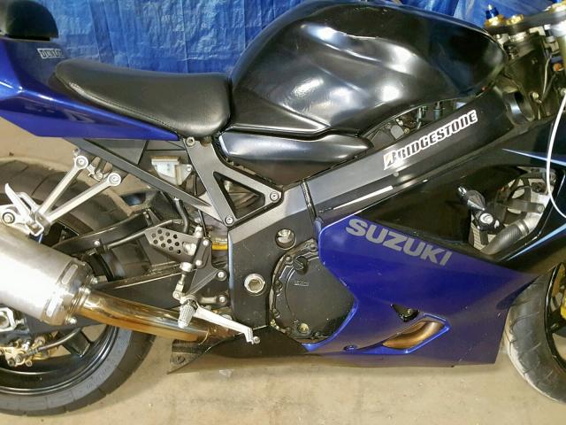 JS1GN7CA352101598 - 2005 SUZUKI GSX-R600 K BLUE photo 7