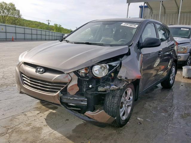 KM8JT3AB9BU243245 - 2011 HYUNDAI TUCSON GL GRAY photo 2