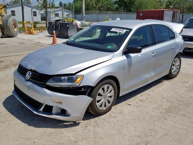 3VW2K7AJ2EM221426 - 2014 VOLKSWAGEN JETTA BASE SILVER photo 2