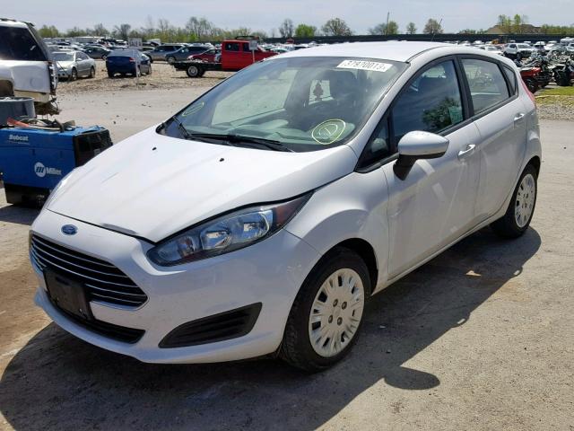 3FADP4TJ3FM222276 - 2015 FORD FIESTA S WHITE photo 2