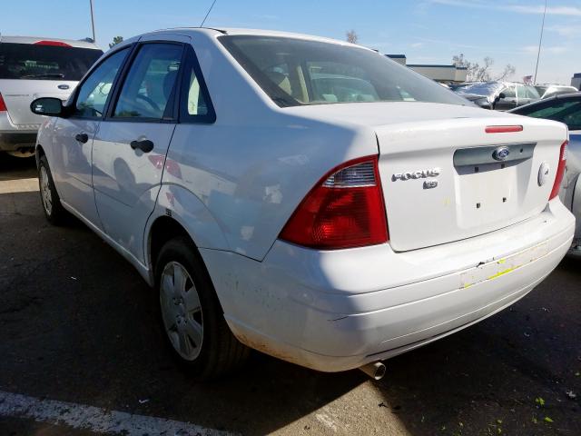 1FAHP34N87W323201 - 2007 FORD FOCUS ZX4  photo 3