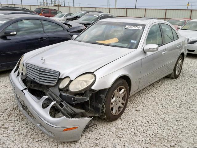 WDBUF65J34X112498 - 2004 MERCEDES-BENZ E 320 SILVER photo 2