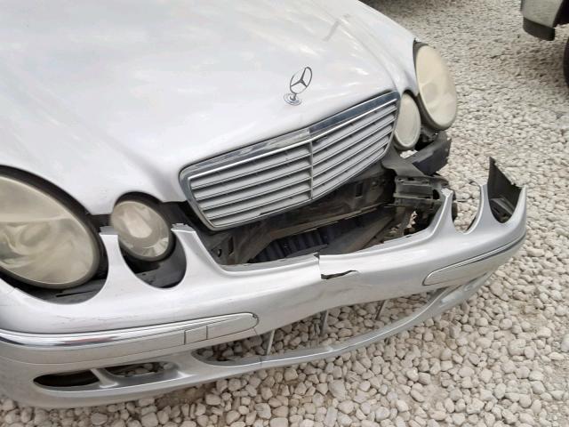 WDBUF65J34X112498 - 2004 MERCEDES-BENZ E 320 SILVER photo 9