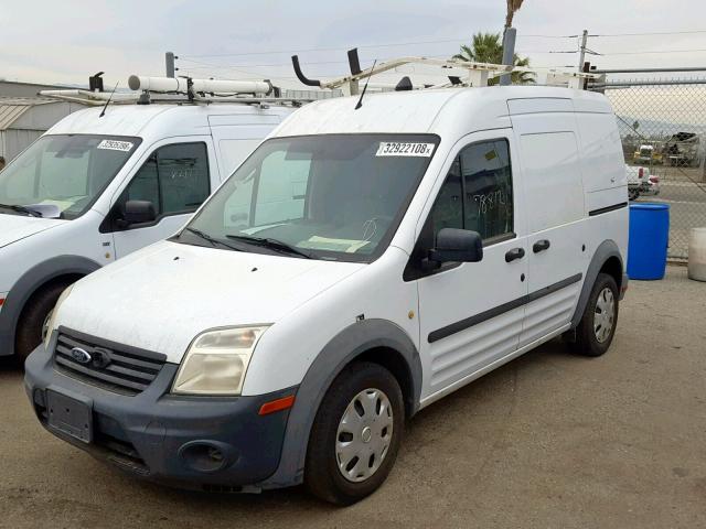 NM0LS7AN2CT100496 - 2012 FORD TRANSIT CO WHITE photo 2