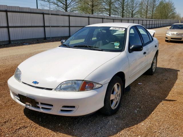 1G1JF524527344300 - 2002 CHEVROLET CAVALIER L WHITE photo 2