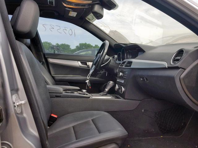 WDDGF4HB0CA660022 - 2012 MERCEDES-BENZ C 250 SILVER photo 5