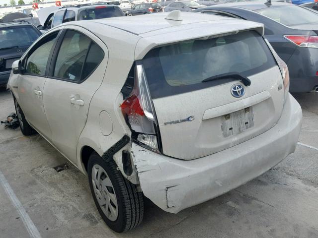 JTDKDTB39F1586593 - 2015 TOYOTA PRIUS C WHITE photo 3