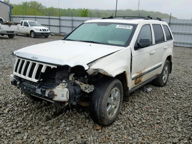 1J8GR48K08C215947 - 2008 JEEP GRAND CHER WHITE photo 2